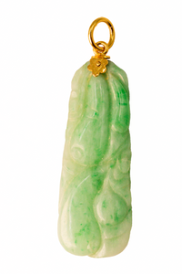 Edwardian Jade Pendant in 21ct Yellow Gold