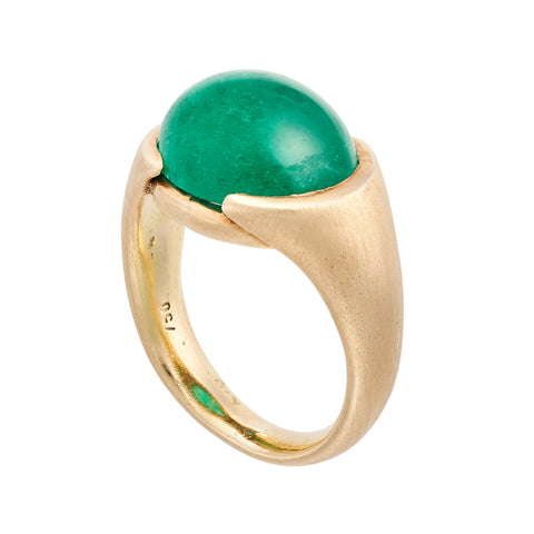 Vintage Cabochon Emerald Ring